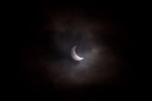 Cloudy Eclipse | (C) Chris Hall 2015